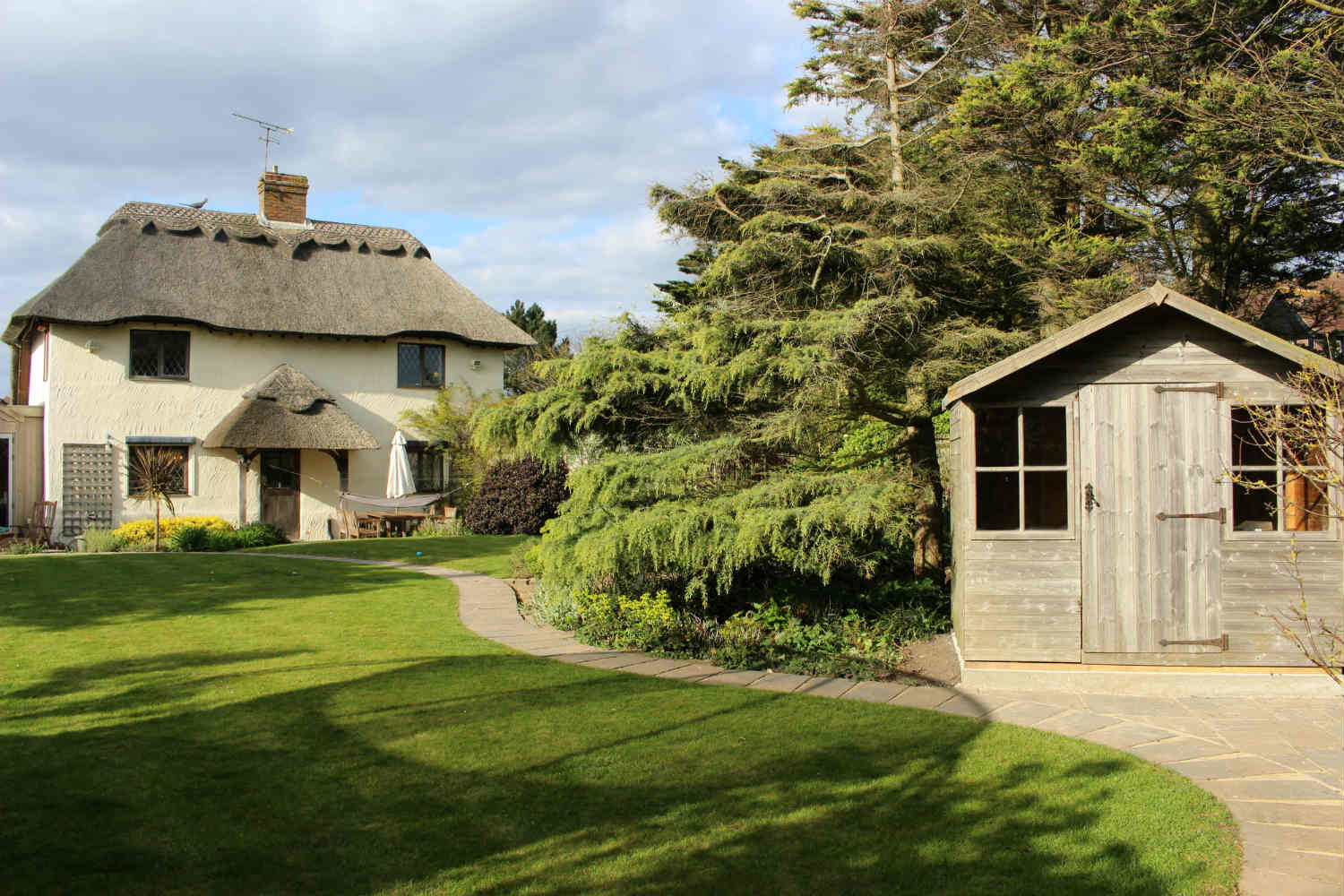 Family Holiday Homes In Sussex Cabins And Castles